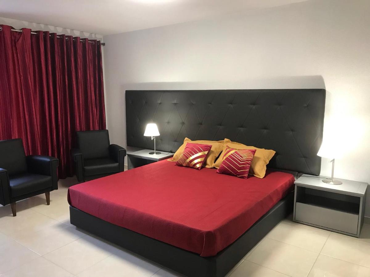 CarapitoPinheirinhos - Quinta De Sao Caetano别墅 外观 照片